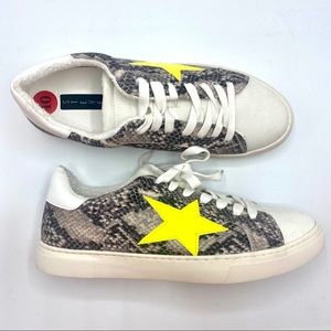 Steve Madden Women’s Faux Snakeskin Star Sneakers